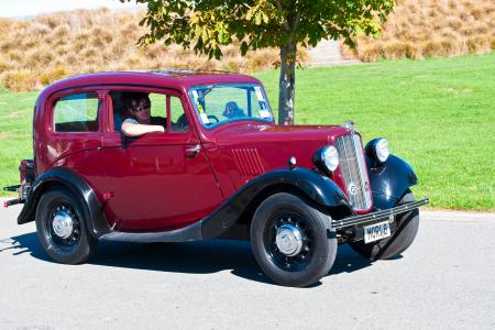 1938 MORRIS 8