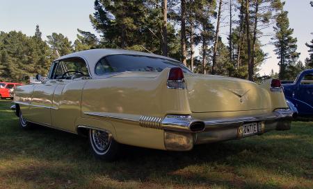 1956 Cadillac Sedan De Ville 2 (1)