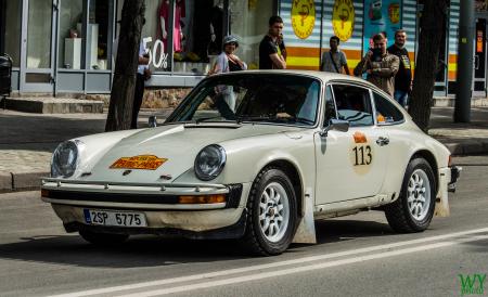 1974 Porsche 911 - Jan Hradecky & Dana Hradecka