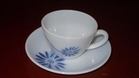 A designed cup and a plate