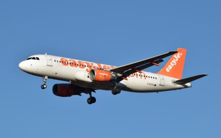 A320 EasyJet G-EZTE