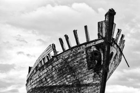 Akranes Shipwreck - Black & White
