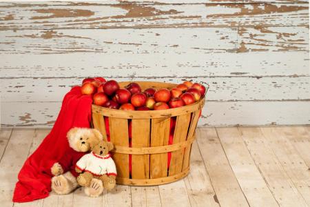 Apple Basket