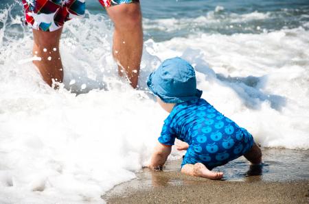 baby anD dad in the sea