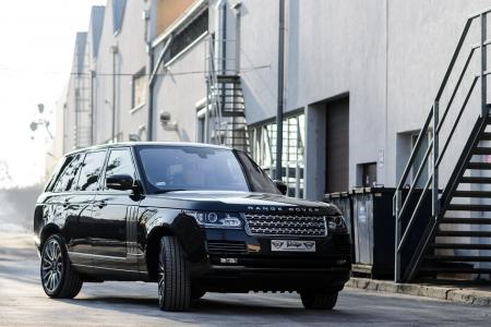 Black Range Rover