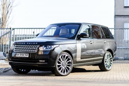 Black Sporty Range Rover