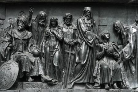 bronze monument close-up