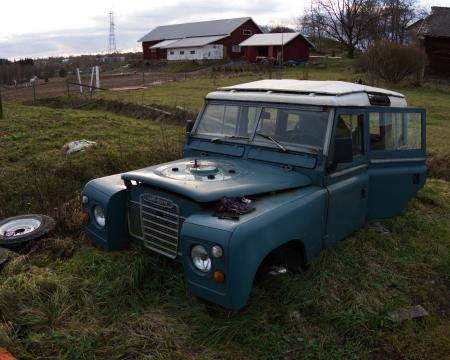 Chassis-less Land Rover