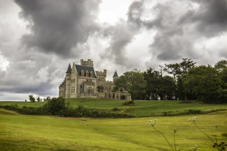 Château dans la tourmente