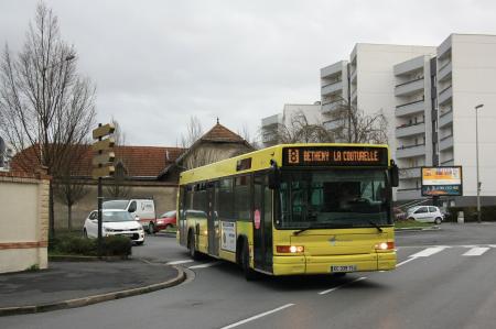 CITURA - Heuliez Bus GX 317 n°258 - Ligne 8