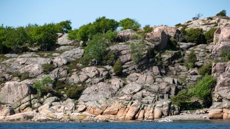 Cliffs on the south east part of Ryxö 10