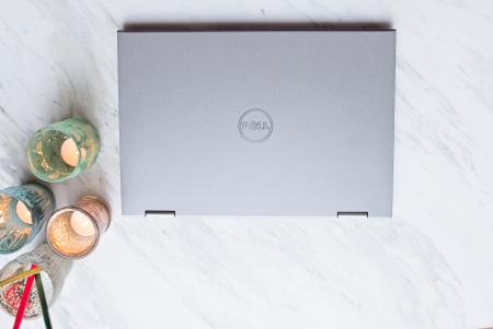 Close-up Photo of Gray Dell Laptop