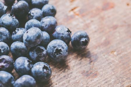 Close-Up Photography of Blueberries