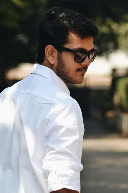 Close-Up Photography of Man in White Dress Shirt