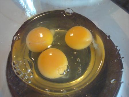 Cooking eggs