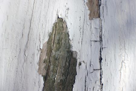 Cracked wood wall