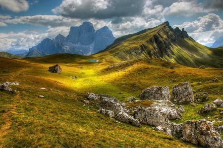 Dolmites Mountain Range