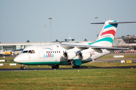 Dublin Airport 2011 4209 EI-RJV RJ-85---LaMia