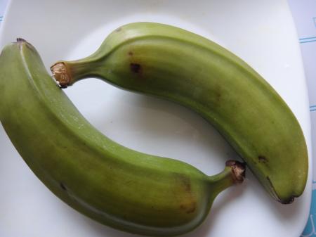 green bananas