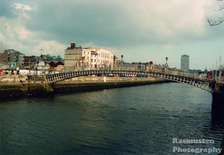 Ha penny Bridge