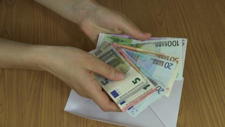 Hand with euro
