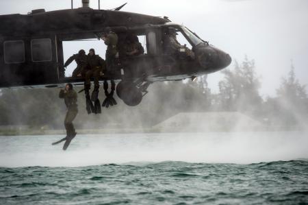 Helocasting in the Sea