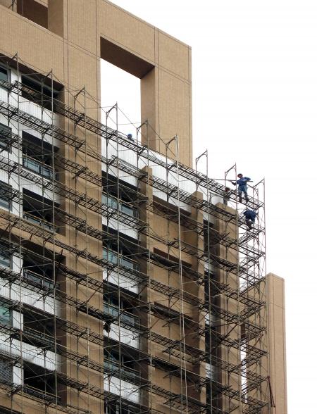 Highrise Scaffolding