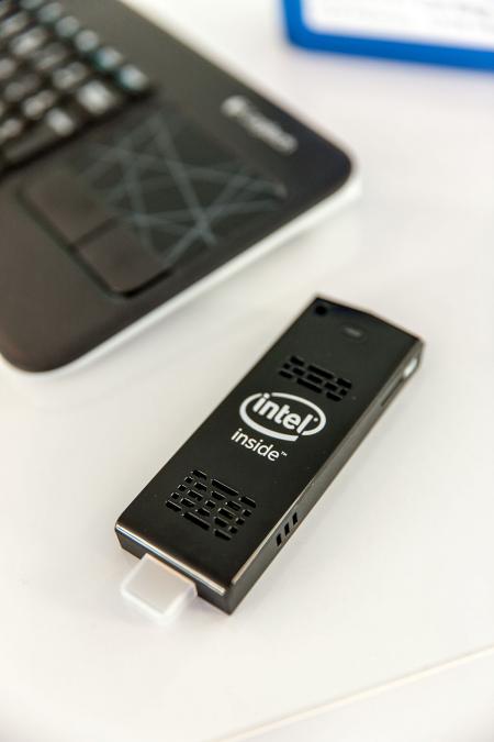 Intel USB Drive
