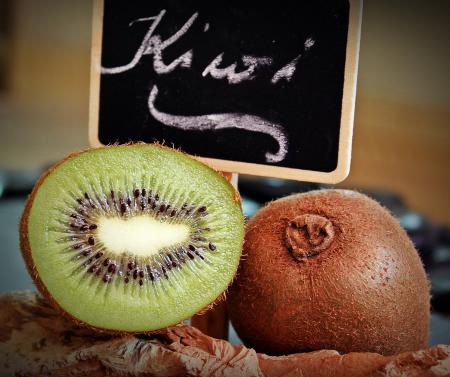 Kiwi Closeup