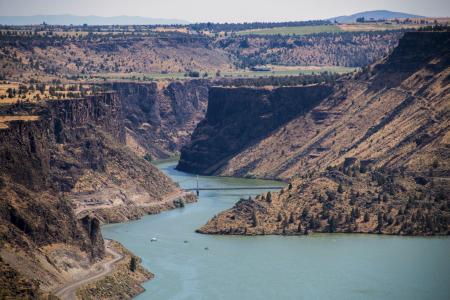 Lake Billy Chinook, Oregon, Jordan Road Bridge