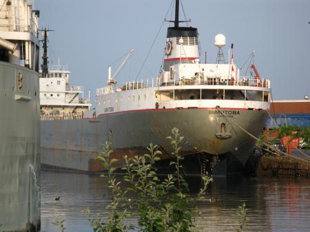 Lake freighter Manitoba, about 7:30am, 2012 07 06 -e.jpg