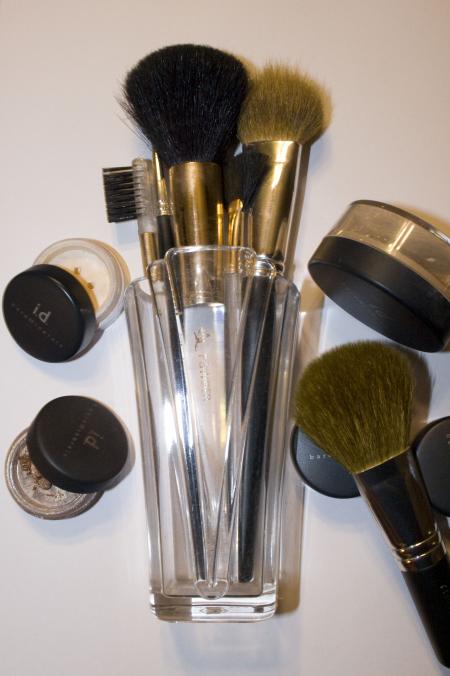 Make-up Equipment