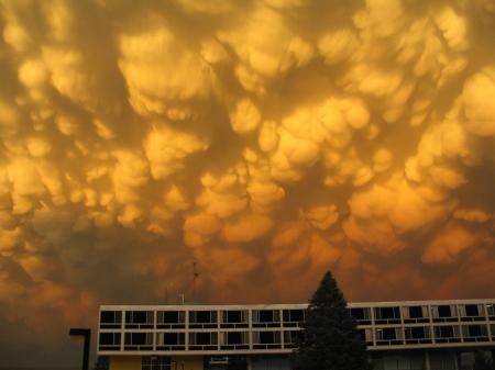 Mammatus Clouds