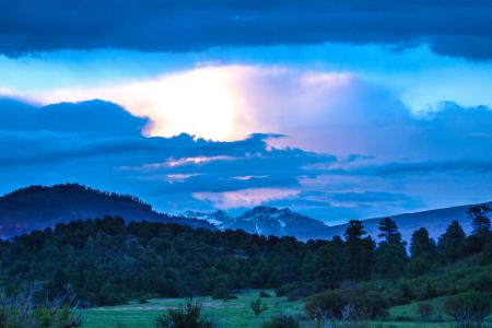 Mountain Horizon View