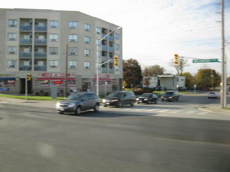 Newmarket to Union Station via GO Transit bus, 2012 10 19 (113).JPG