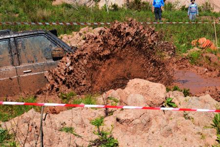 Nissan Patrol Off Road Driving