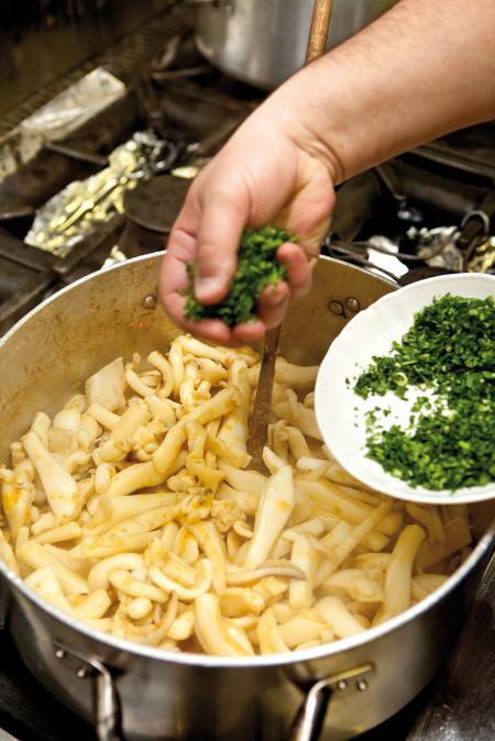 Nouvelle cuisine. Delicious plate ready