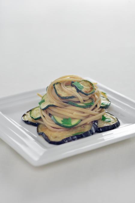 Nouvelle cuisine. Delicious plate ready