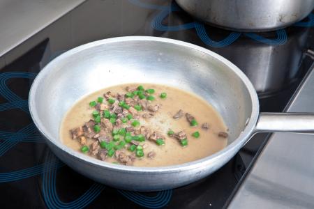 Nouvelle cuisine. Delicious plate ready