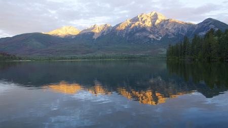 Pyramide Lake Resort Jasper