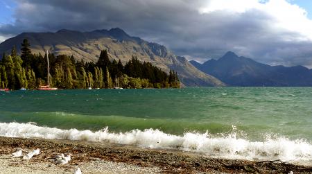 Queenstown Bay.Lake Wakatipu. NZ