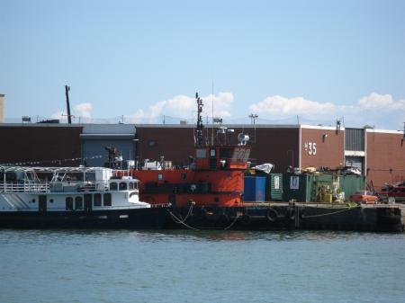 Radium Yellowknife in the Keating Channel -c.jpg