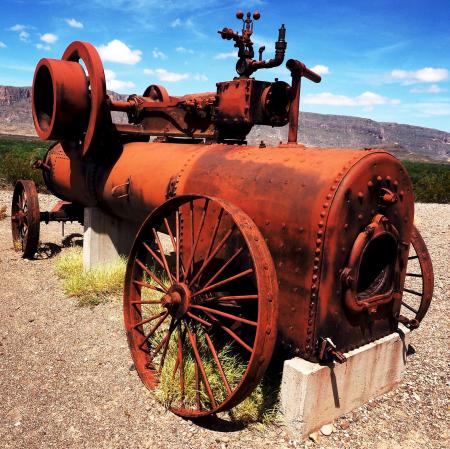 Red Metallic Vintage Machine