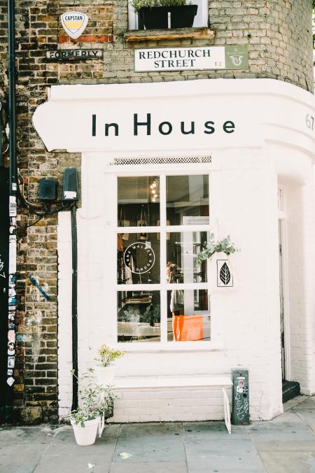 Redchurch Street Signage