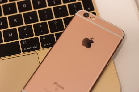 Rose Gold Iphone 6s