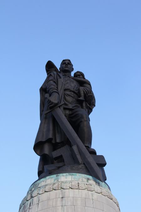 Russia War Sculpture