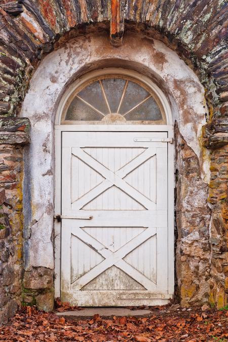 Rustic Arch Door - HDR