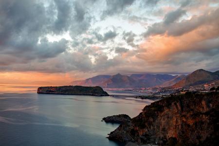 Scenic View of Dramatic Sky over Sea