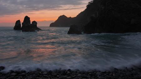 Sea Waves during Golden Hour