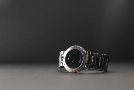 Silver Link Round Black Analog Watch